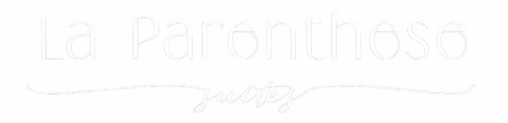 Logo blanc officiel de La Parenthèse en Normandie