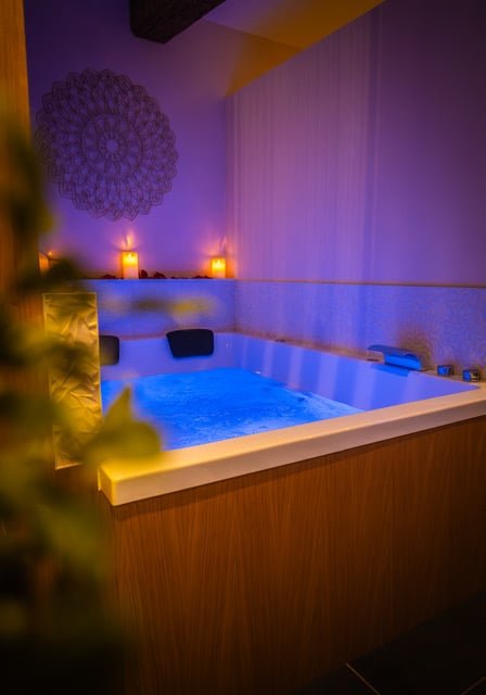 Séjour romantique avec jacuzzi privé à Rouen